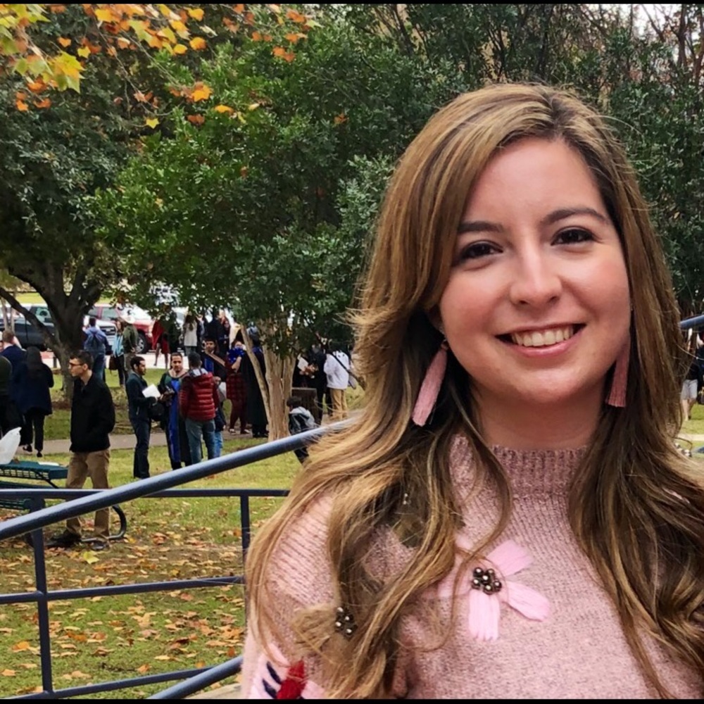 Meet your Posher, Lauren